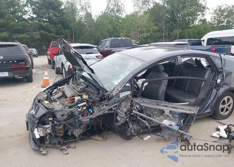 2014 Toyota Prius Two from USA, damaged, VIN JTDKN3DU8E1748764